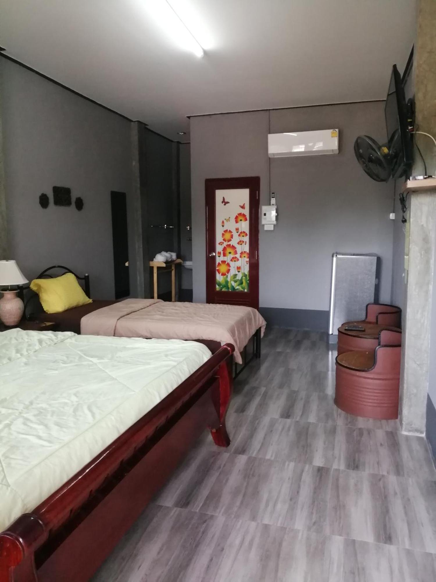 Yotin Guest House Τρατ Εξωτερικό φωτογραφία