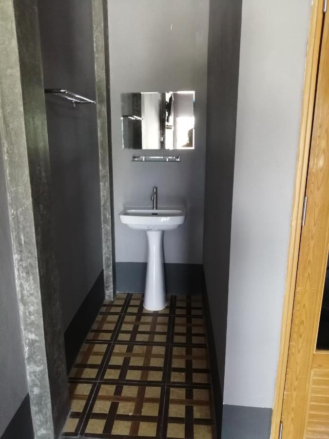 Yotin Guest House Τρατ Εξωτερικό φωτογραφία