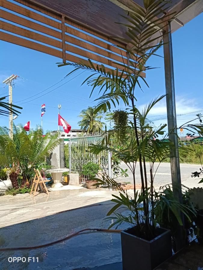 Yotin Guest House Τρατ Εξωτερικό φωτογραφία