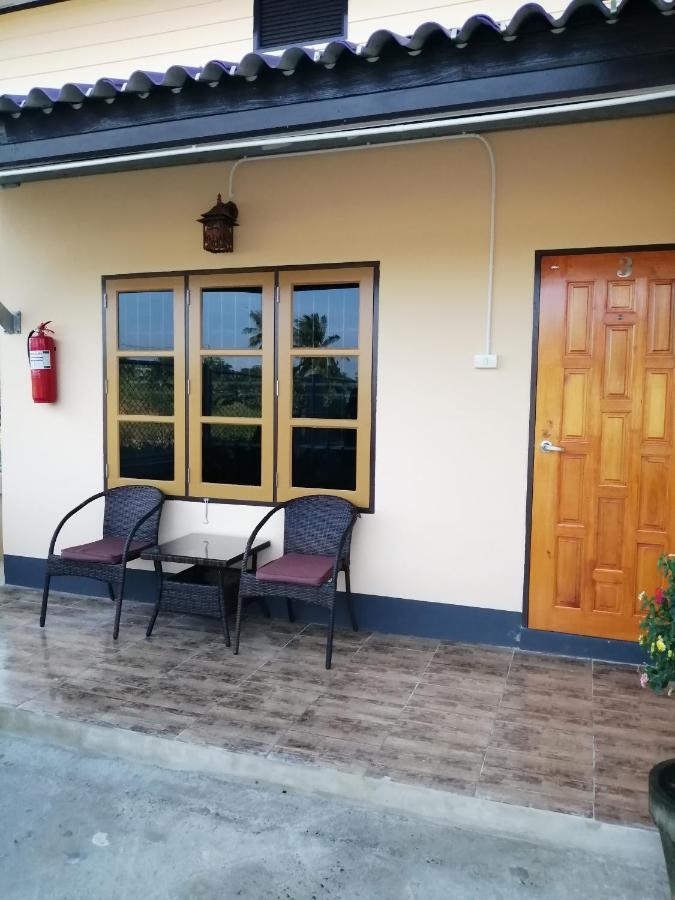 Yotin Guest House Τρατ Εξωτερικό φωτογραφία